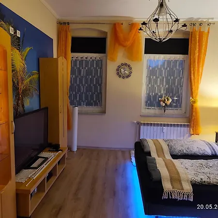 Schoene Im Gruenen In Lichtenow Apartment